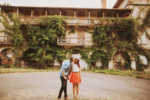 Silver Spring Engagement Session  ||  Nessa K Photography  ||  Charm City Wed  ||  www.charmcitywed.com