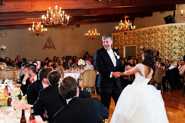 Wedding Reception at Sparrows Point Country Club  ||  Lauren C Photography  ||  Charm City Wed  ||   www.charmcitywed.com