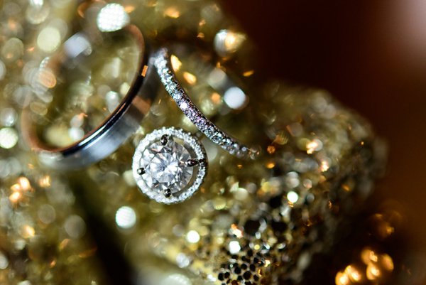 Wedding Reception at Sparrows Point Country Club  ||  Lauren C Photography  ||  Charm City Wed  ||   www.charmcitywed.com