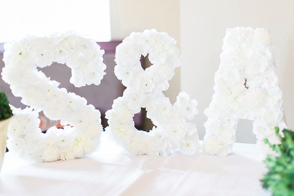 Tabrizi's Wedding Photos || Alicia Lacey Photography || Charm City Wed || www.charmcitywed.com Tabrizi's Wedding Photos || Alicia Lacey Photography || Charm City Wed || www.charmcitywed.com