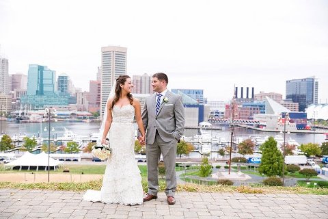 Wedding Pictures on Federal Hill  ||  Dana Cubbage Weddings  ||  Charm City Wed  ||  www.charmcitywed.com