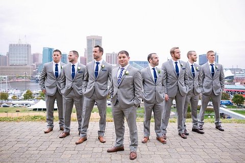 Wedding Pictures on Federal Hill  ||  Dana Cubbage Weddings  ||  Charm City Wed  ||  www.charmcitywed.com