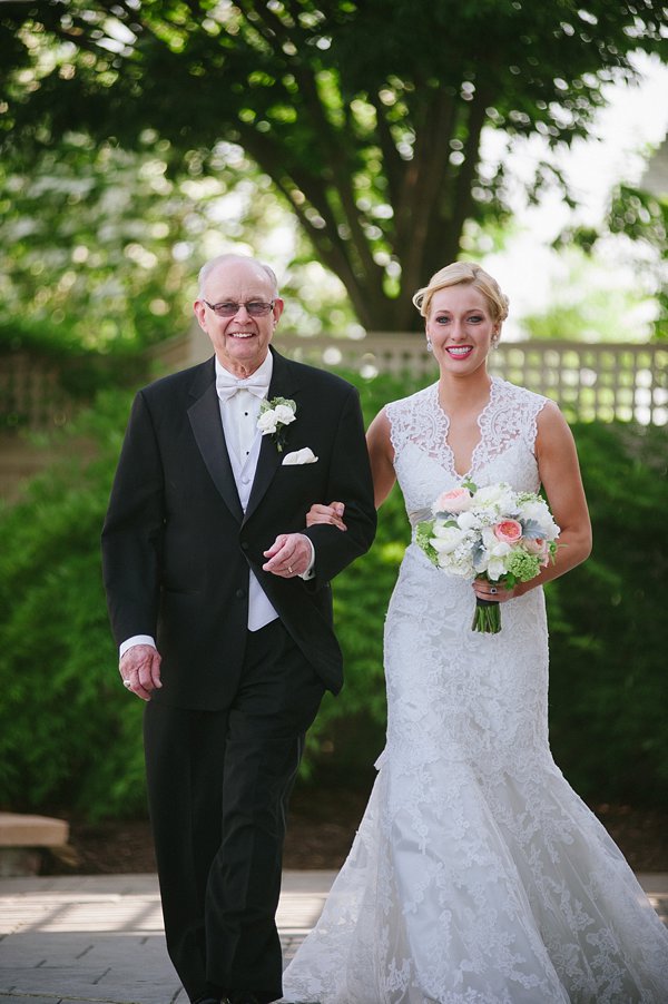 Wedding at Hollow Creek Golf Club  ||  Spence Photographics  ||  Charm City Wed  ||  www.charmcitywed.com