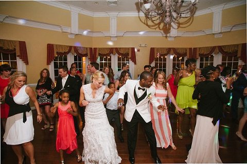 Hollow Creek Golf Club Wedding  ||  Spence Photographics  ||  Charm City Wed  ||  www.charmcitywed.com