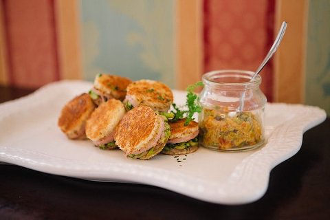 Penderyn of Maryland Styled Wedding Shoot  ||  Claire Duran Weddings & Events  ||  Charm City Wed  ||  www.charmcitywed.com