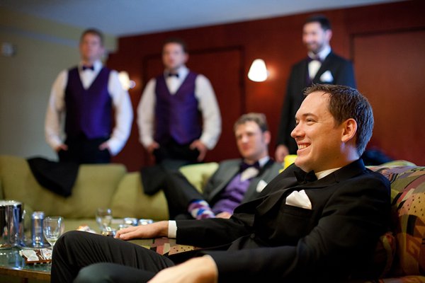 Pier 5 Wedding Photos || Liz+Ryan || Charm City Wed || www.charmcitywed.com Pier 5 Wedding Photos || Liz+Ryan || Charm City Wed || www.charmcitywed.com