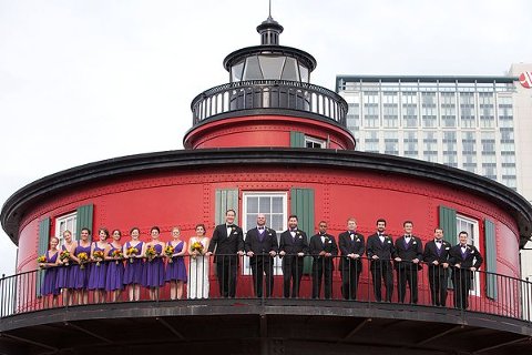 Pier 5 Lighthouse Wedding Photos  ||  Liz+Ryan  ||  Charm City Wed  ||  www.charmcitywed.com