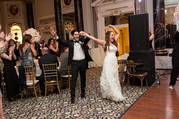 Romantic Belvedere Wedding Reception  ||  Dani Leigh Photography  ||   Charm City Wed   ||  www.charmcitywed.com