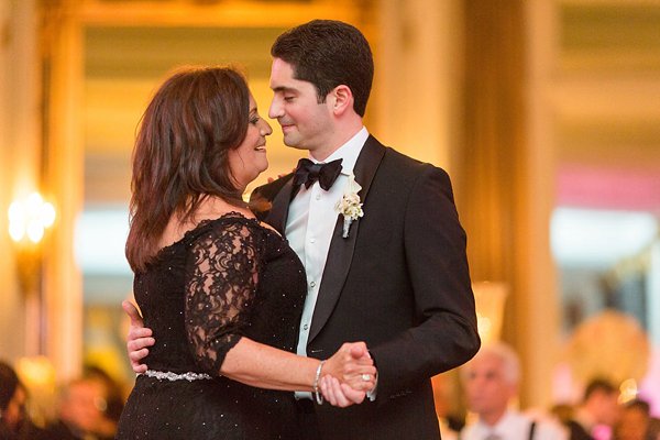 Romantic Belvedere Wedding Reception  ||  Dani Leigh Photography  ||   Charm City Wed   ||  www.charmcitywed.com