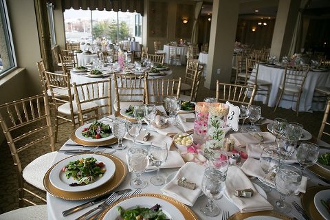 Tabrizi's Baltimore Wedding || Living Radiant Photography || Charm City Wed || www.charmcitywed.com