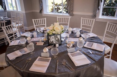 Wedding Reception at Herrington on the Harbor || Bradley Images || Charm City Wed || www.charmcitywed.com