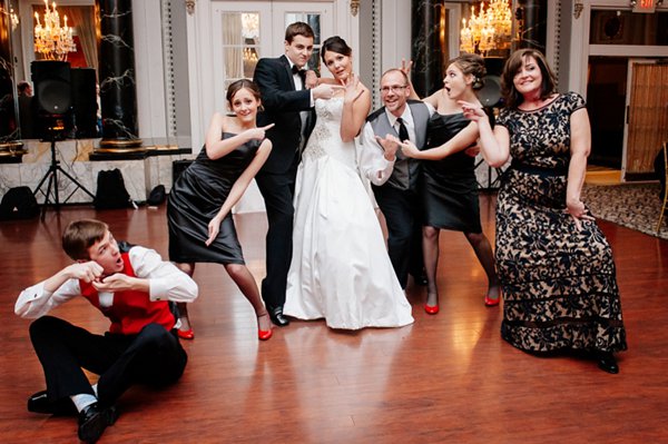 Winter Belvedere Charles Ballroom Wedding  ||  Rachel Smith Photography  ||   Charm City Wed   ||  www.charmcitywed.com