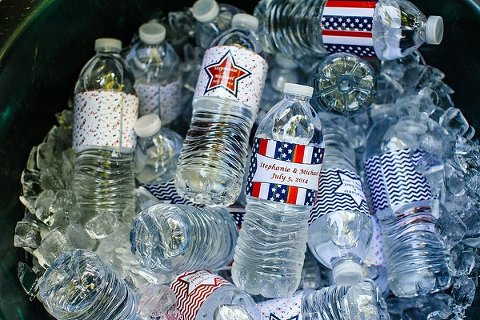 Baltimore July 4th Wedding Inspiration || Dani Leigh Photography || Charm City Wed || www.charmcitywed.com