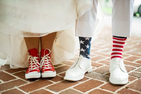 4th of July Wedding Inspiration  ||   Sknow Photo  ||  Charm City Wed  ||  www.charmcitywed.com