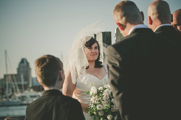 Baltimore Museum of Industry Wedding  ||   Barbara O Photography  ||  Charm City Wed  ||  www.charmcitywed.com