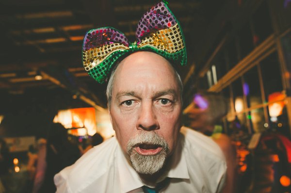 Baltimore Museum of Industry Wedding  ||   Barbara O Photography  ||  Charm City Wed  ||  www.charmcitywed.com