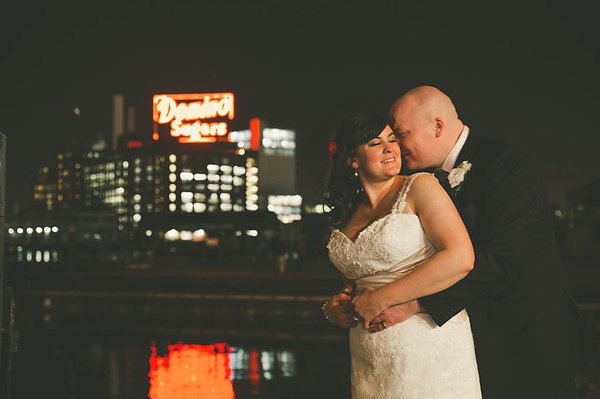 Baltimore Museum of Industry Wedding  ||   Barbara O Photography  ||  Charm City Wed  ||  www.charmcitywed.com