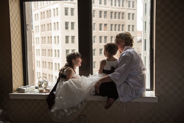 Wedding Prep at the Hotel Monaco Baltimore  ||  Kathleen Hertel Photography  ||  Charm City Wed  ||  www.charmcitywed.com