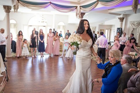 Ceresville  Wedding  ||  Shanna Edberg Photography  ||  Charm City Wed  ||  www.charmcitywed.com