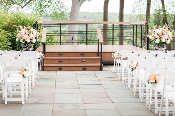 Eagles Nest Country Club Wedding  ||  Alysia and Jayson Photography  ||  Charm City Wed  ||  www.charmcitywed.com