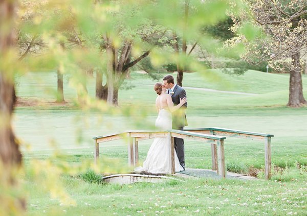 Eagle's Nest Country Club Wedding  ||  Alysia and Jayson Photography  ||  Charm City Wed  ||  www.charmcitywed.com