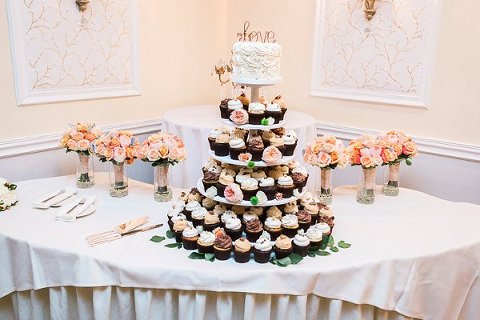 Eagle's Nest Country Club Wedding  ||  Alysia and Jayson Photography  ||  Charm City Wed  ||  www.charmcitywed.com