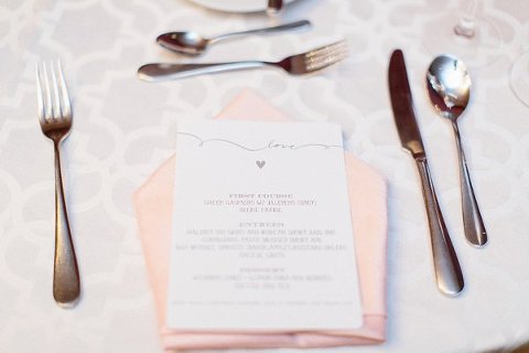 Hotel Monaco Wedding in Baltimore  ||  Anny Photography  ||  Charm City Wed  ||  www.charmcitywed.com