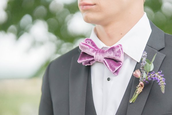 Springfield Manor Winery Wedding Styled Shoot  ||  Manda Weaver Photography  ||  Charm City Wed  ||  www.charmcitywed.com