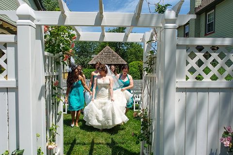 Vandiver Inn Wedding   ||   Angel Kidwell Photography  ||  Charm City Wed  ||  www.charmcitywed.com