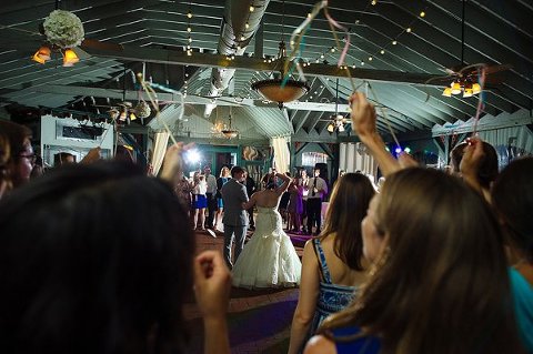 Vandiver Inn Wedding  ||   Angel Kidwell Photography  ||  Charm City Wed  ||  www.charmcitywed.com