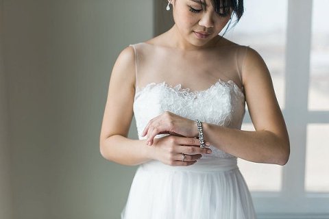 Waterfront Kitchen Wedding || Joy Michelle Photography || Charm City Wed || www.charmcitywed.com