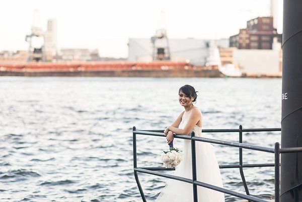 Waterfront Kitchen Wedding || Joy Michelle Photography || Charm City Wed || www.charmcitywed.com