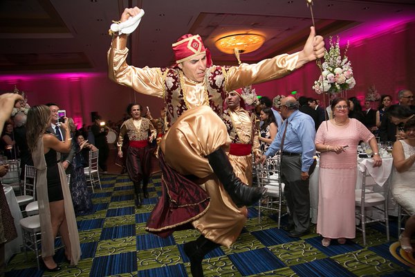 Arabic Wedding Dancers || Artful Weddings || Charm City Wed || www.charmcitywed.com Arabic Wedding Dancers || Artful Weddings || Charm City Wed || www.charmcitywed.com
