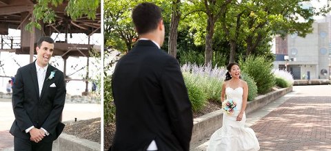 Baltimore Pier 5 Wedding  ||  Borrowed Blue Photography  ||  Charm City Wed  ||  www.charmcitywed.com