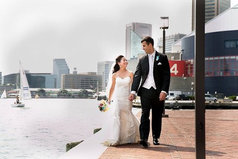 Bride & Groom along the Baltimore Waterfront  ||  Borrowed Blue Photography  ||  Charm City Wed  ||  www.charmcitywed.com