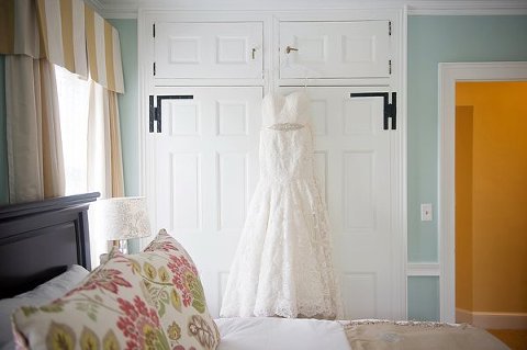 Wedding details || Artistic Imagez || Charm City Wed || www.charmcitywed.com