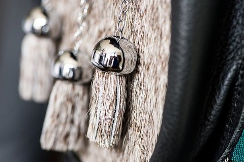 Wedding details || Artistic Imagez || Charm City Wed || www.charmcitywed.com