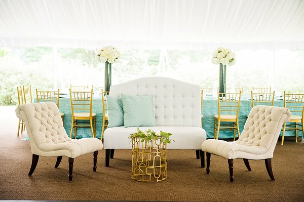 Belmont Manor Wedding || Artistic Imagez || Charm City Wed || www.charmcitywed.com Belmont Manor Wedding || Artistic Imagez || Charm City Wed || www.charmcitywed.com