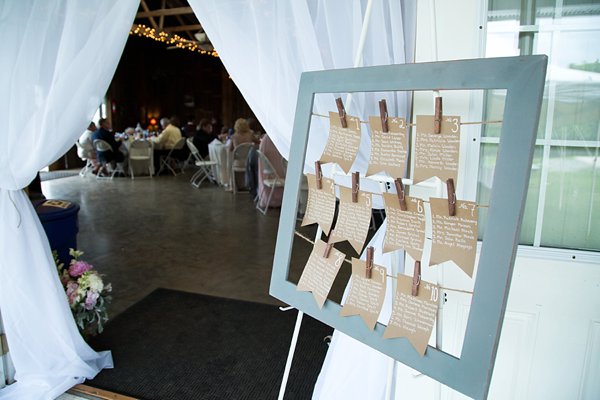 Dejon Vineyards Wedding  ||  Chesapeake Charm Photography  || Charm City Wed  ||  www.charmcitywed.com