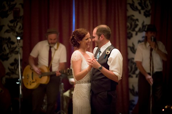 Wedding at Hotel Monaco Baltimore || Turner Photography || Charm City Wed || www.charmcitywed.com