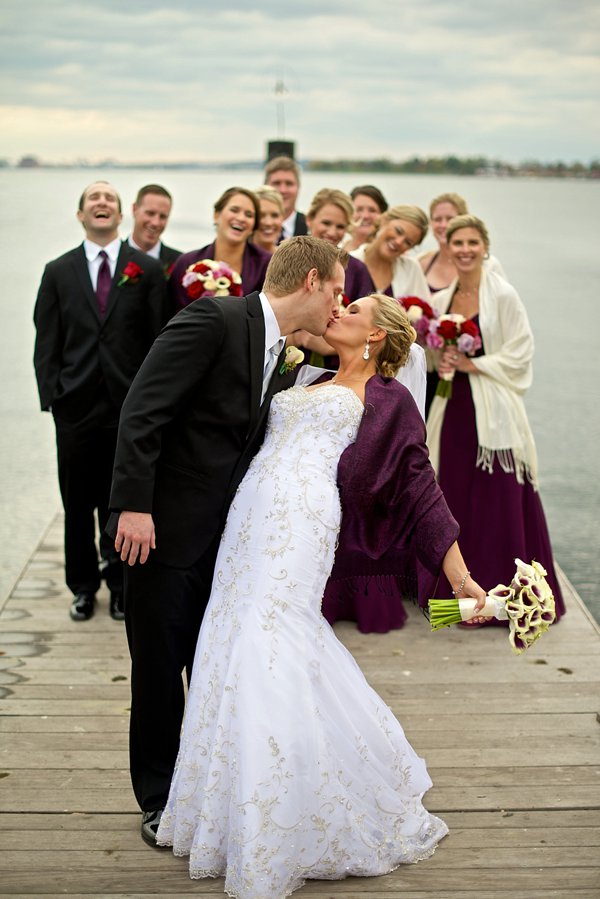 Legg Mason Tower Wedding  ||  Sknow Photo by Sarah Mitchell  ||  Charm City Wed  ||  www.charmcitywed.com