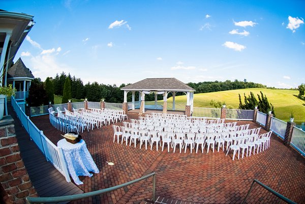 Morningside Inn Wedding Photos || Robin Shotola Photography || Charm City Wed || www.charmcitywed.com