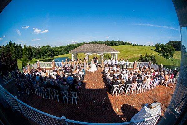 Morningside Inn Wedding Photos || Robin Shotola Photography || Charm City Wed || www.charmcitywed.com