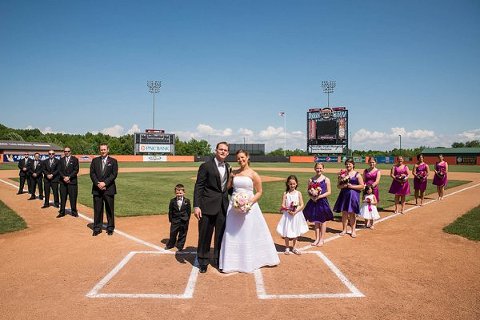 Ripken Stadium Wedding  ||  Gronde Photography  ||  Charm City Wed  ||  www.charmcitywed.com