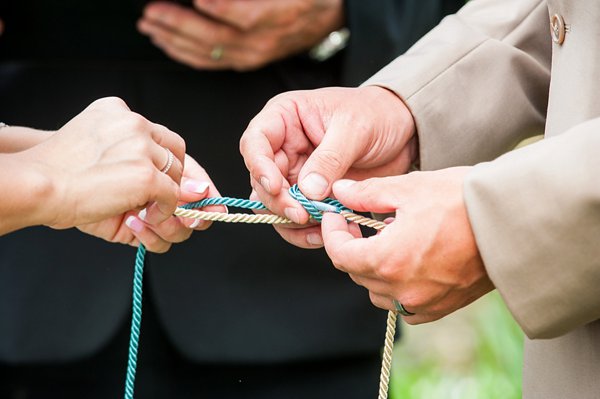 Union Mills Wedding  ||  Robin Shotola Photography  ||  Charm City Wed  ||  www.charmcitywed.com