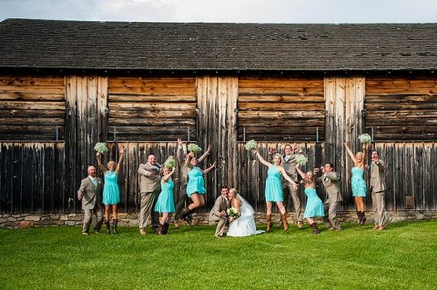 Union Mills Wedding  ||  Robin Shotola Photography  ||  Charm City Wed  ||  www.charmcitywed.com