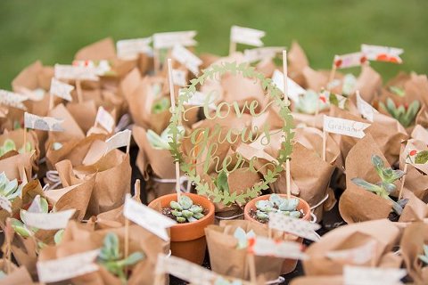 Woodlawn Manor Wedding ||  J Fannon Photography  ||  Charm City Wed  ||  www.charmcitywed.com