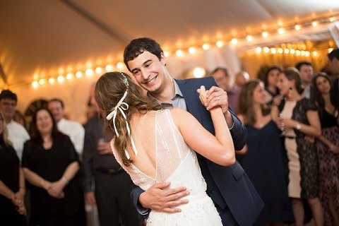 Wedding Photos at Woodlawn Manor ||  J Fannon Photography  ||  Charm City Wed  ||  www.charmcitywed.com