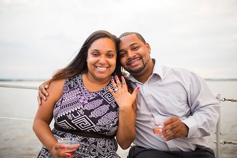 Baltimore Sailing Proposal || Anna Schmidt Photography || Charm City Wed || www.charmcitywed.com
