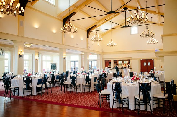 Catoctin Hall Wedding at Musket Ridge || Rachel Smith Photography || Charm City Wed || www.charmcitywed.com